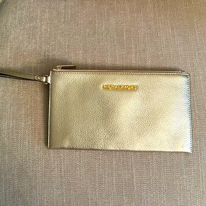 Michael Kors Wristlet/clutch